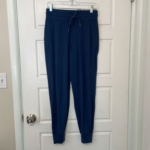 Lululemon Ready to Rulu jogger - Picture 6 of 16